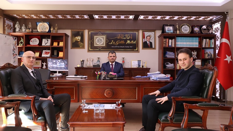 Emirdağ Belediye Başkanı yeni Tapu Müdürü'nü ağırladı