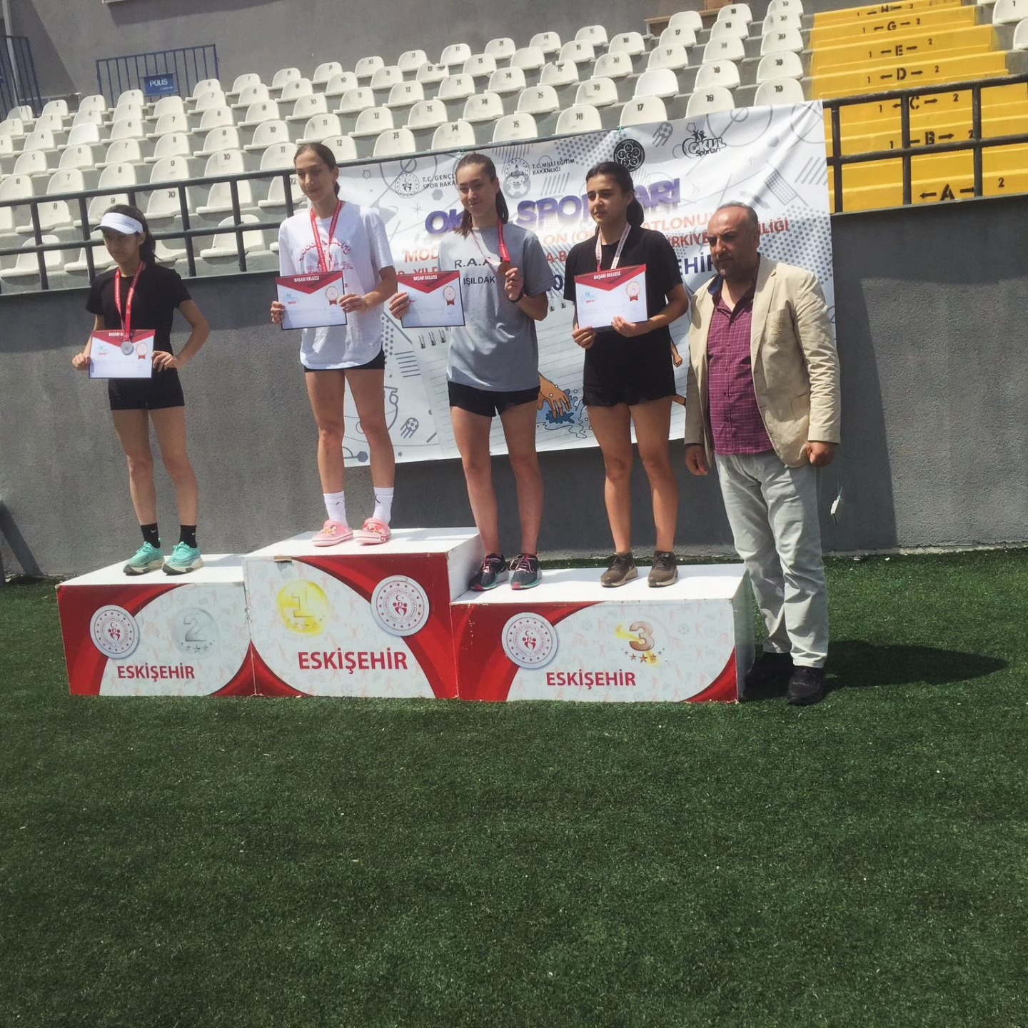 Eskişehir'de Okul Sporları Modern Pentatlon Şampiyonası Gerçekleşti