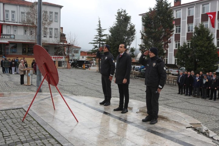 18 Mart Çanakkale Zaferi Ve Şehitleri Anma Günü Çelenk Sunma Töreni İcra Edildi;