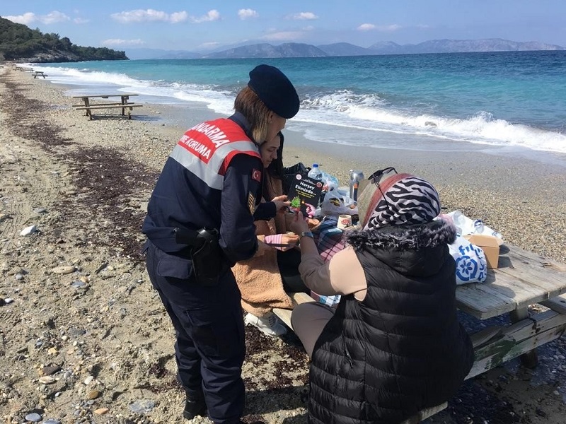 Jandarmalarımız Endemik Bitki Türlerine Sahip Çıkıyor Ğÿ?±