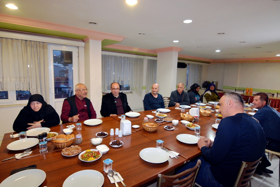 Başkan Dr. Mustafa Çöl ’Ramazan Paylaşmak Demek’ 