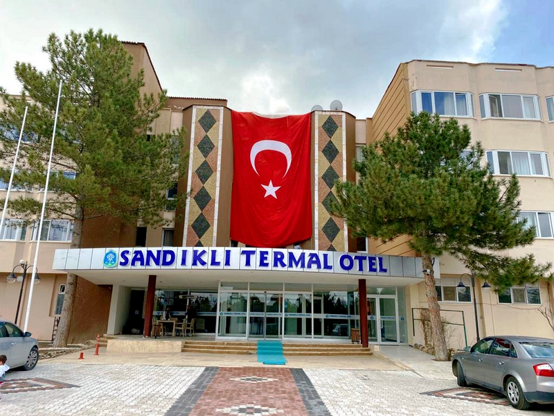 Sandıklı Termal Otelinde Memnuniyet Yorumları Yükselişte!