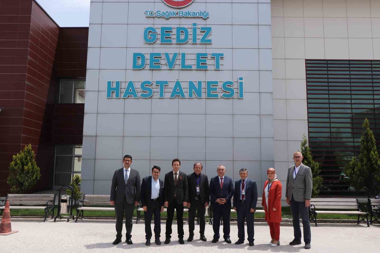 Kütahya'da Gediz Devlet Hastanesi yerinde değerlendirildi.