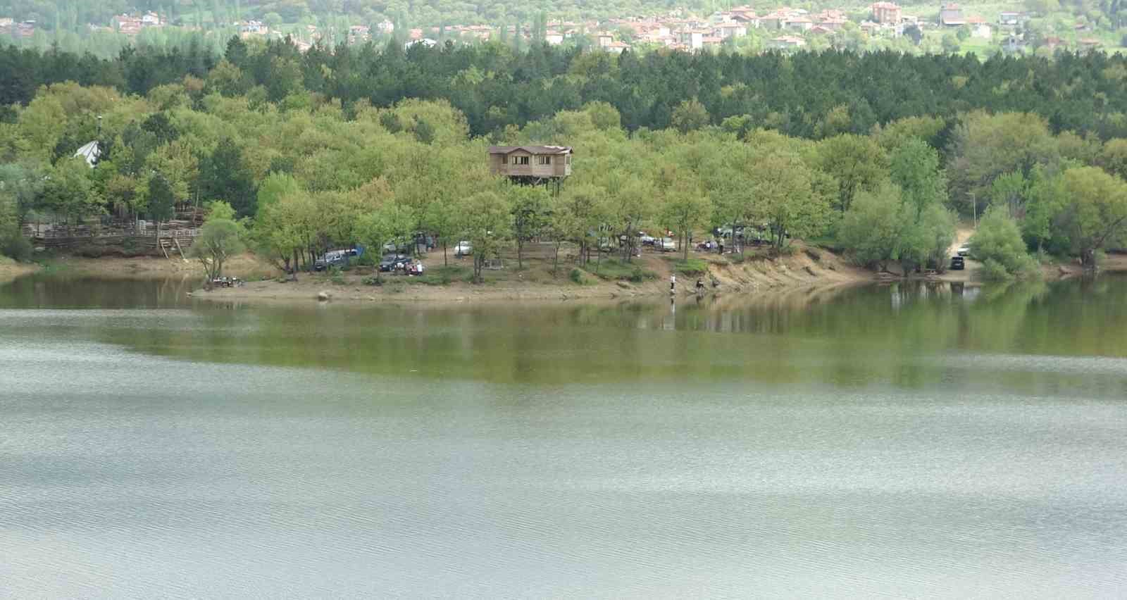 Kütahya Enne Barajı ve Tabiat Parkı Yeniden Ziyaretçilerini Bekliyor