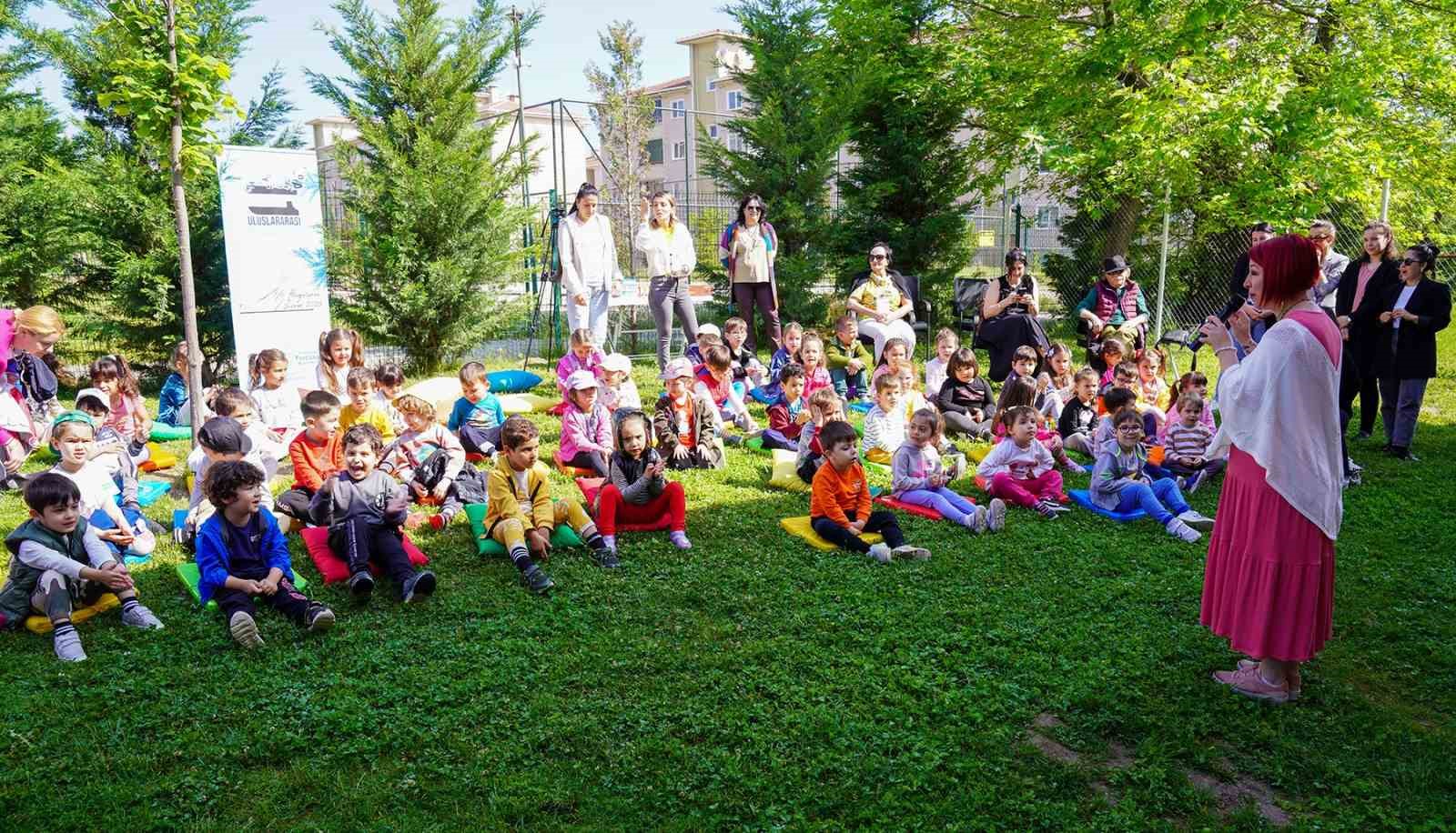 Tepebaşı'nda Çocuklar Şiir ve Masal Etkinliğiyle Buluştu