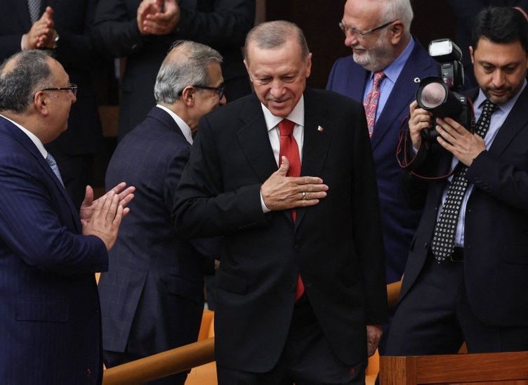 Cumhurbaşkanı Erdoğan Güçlü Türkiye İçin Yeni Kabineyi Açıkladı