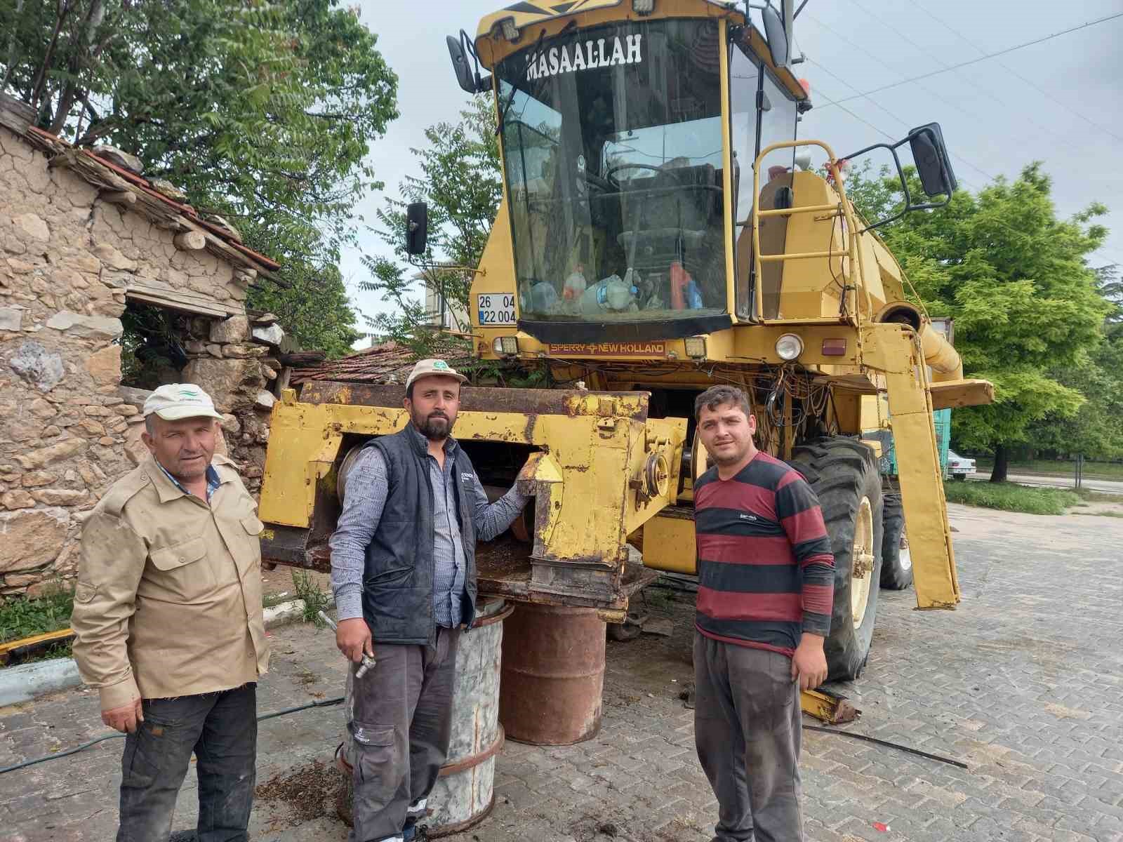 Günyüzü'nde çiftçiler hasat mevsimi için hazırlıklara başladı.