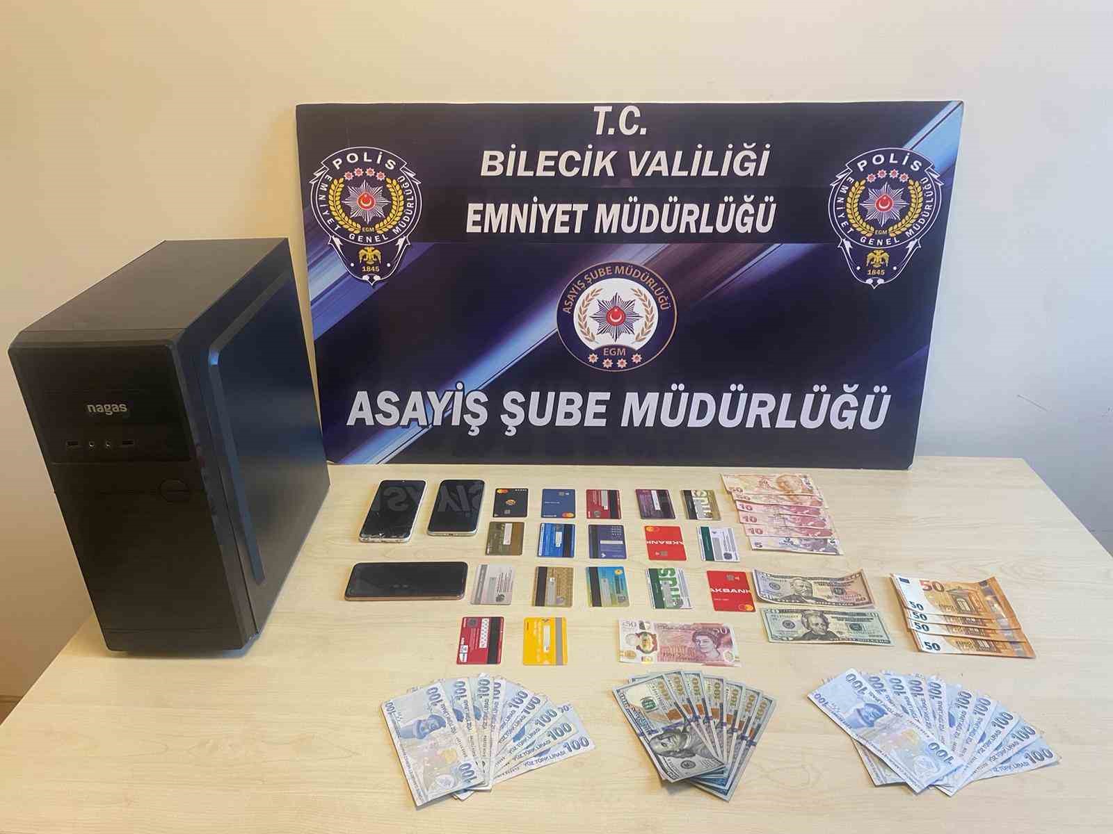 Bilecik polisi dolandırıcılık operasyonuyla 5 kişiyi tutukladı.