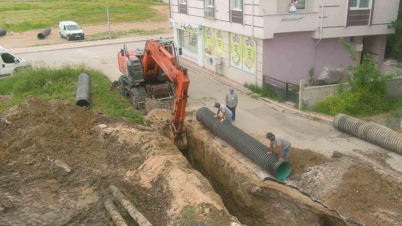 Bozüyük'te Alt Yapı Çalışmaları Hız Kazandı