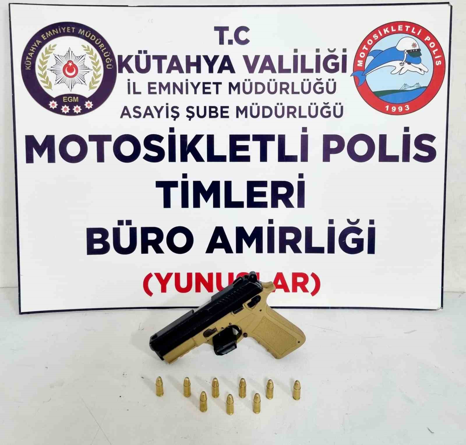 Kütahya'da Motosikletli Polislerden Başarılı Operasyon