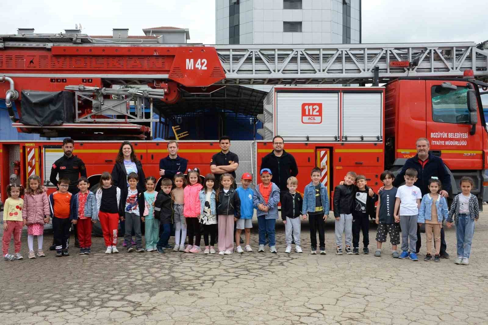 Bozüyük Anaokulu Minikleri Yangın Eğitimi Aldı