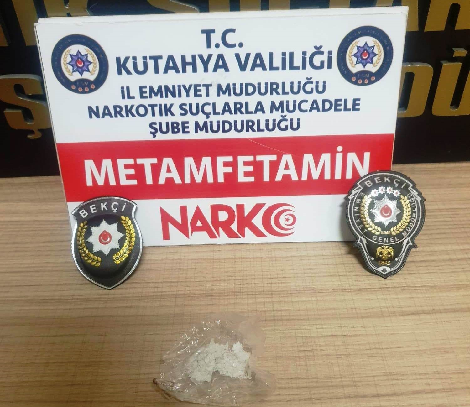 Kütahya'da aranan şahısta metamfetamin çıktı!