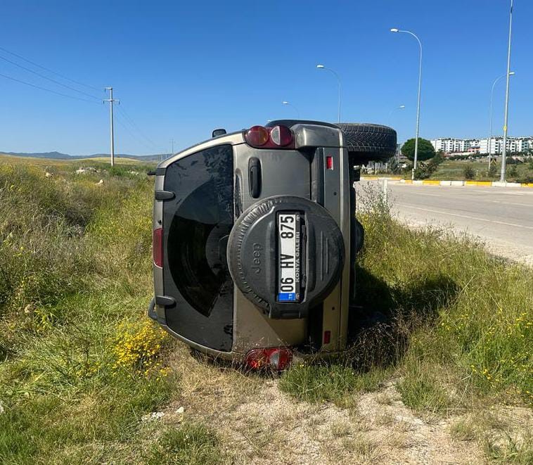 Afyonkarahisar'da trafik kazası: 2 yaralı.