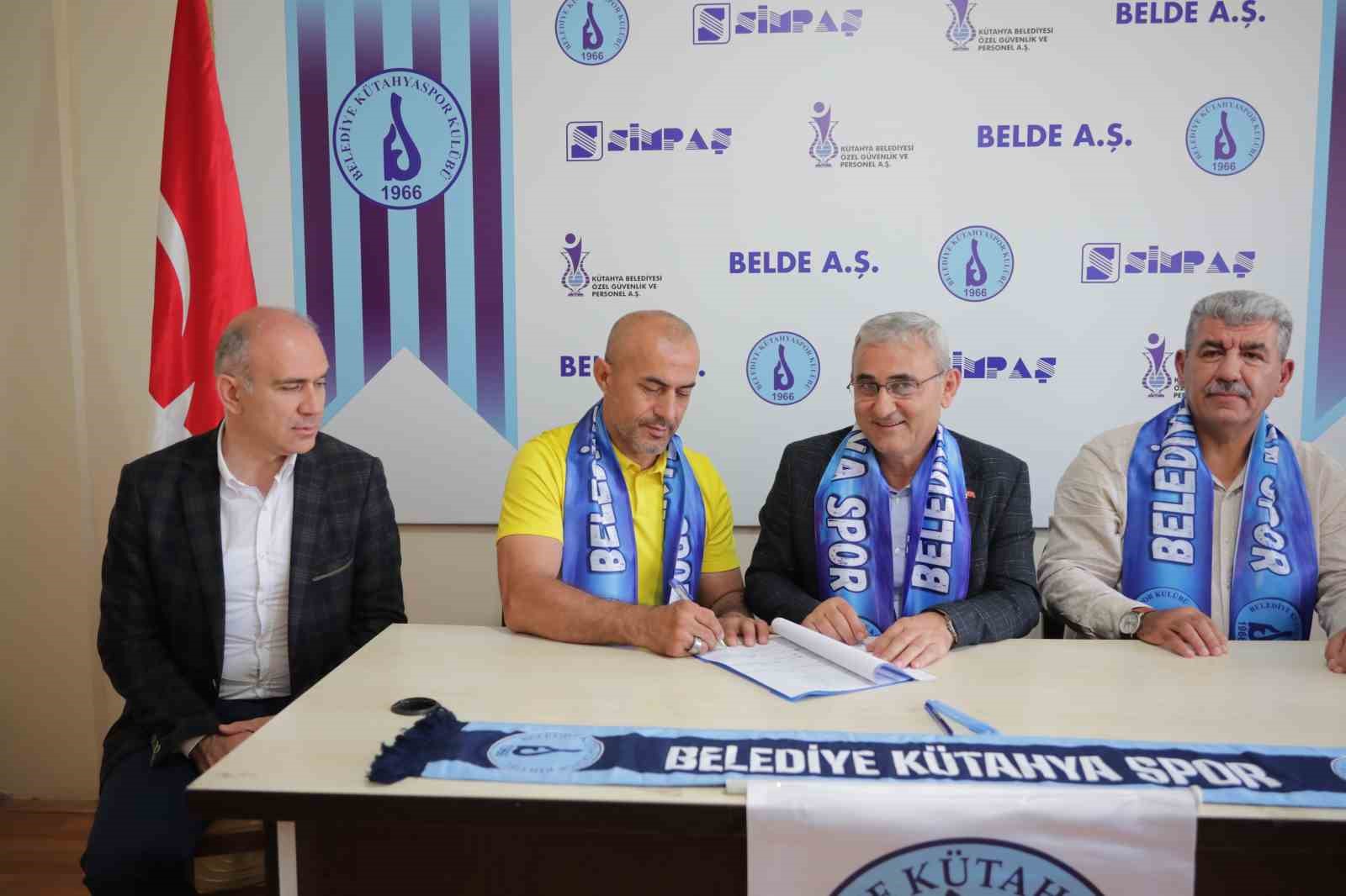 Kütahya Belediyespor İçin Yeni Sportif ve Yardımcı Antrenör Belli Oldu!