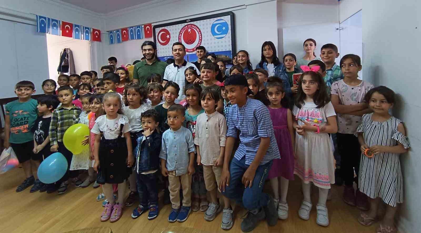 Eskişehir'de Iraklı Türkmen çocukların bayram şenliği