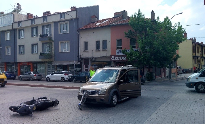 Tavşanlı'da trafik kazası: 1 yaralı