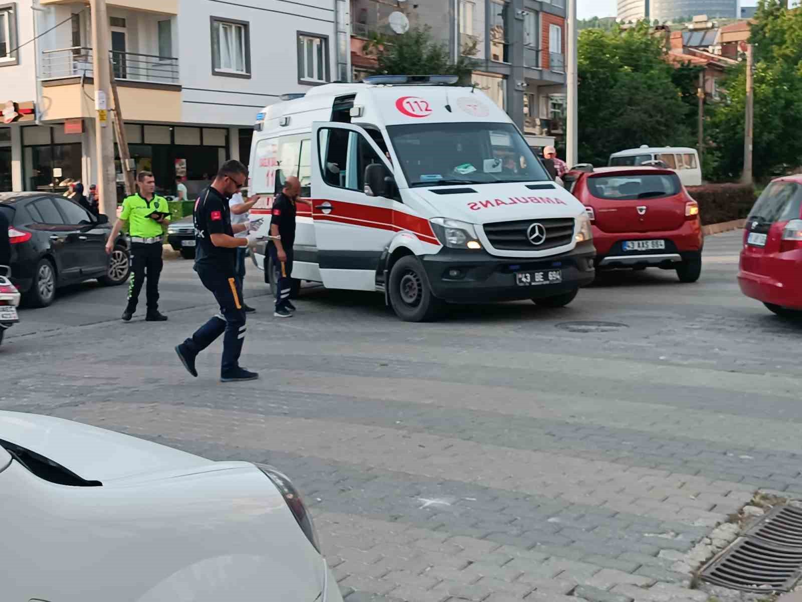 Tavşanlı'da trafik kazası: 5 yaralı!