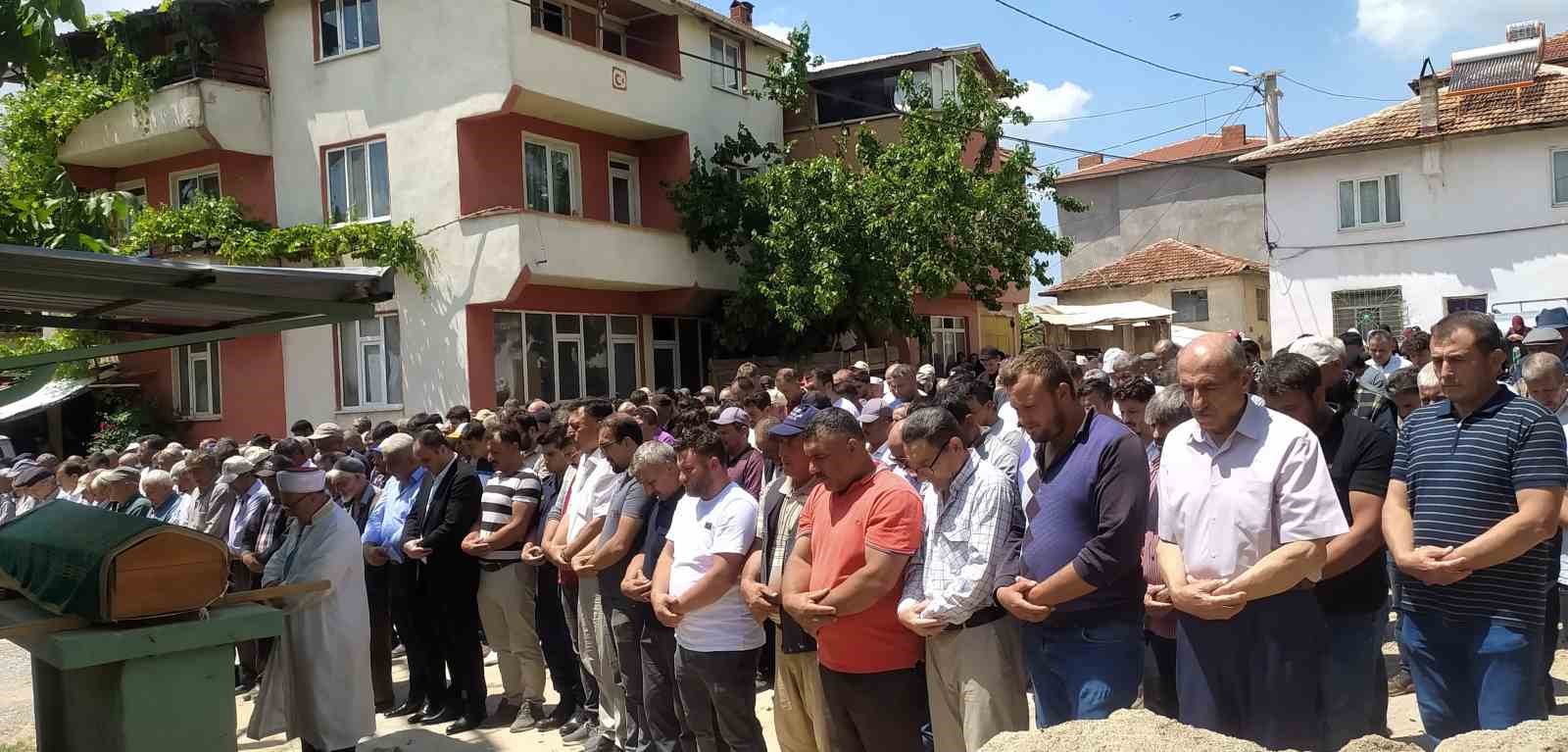 Eski Belediye Başkanı İbrahim Altınışık'ın Cenaze Töreni