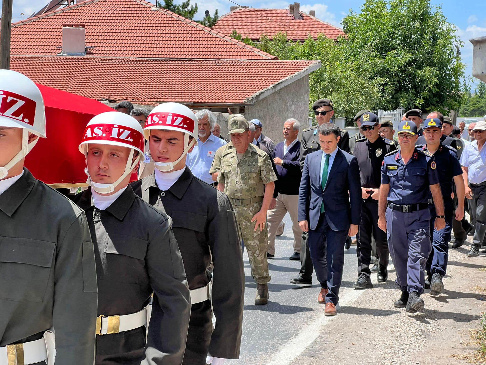 Kaymakam Osman Bilici, Emekli Başçavuş Ömer Yıldırım'ın Cenaze Törenine Katıldı.