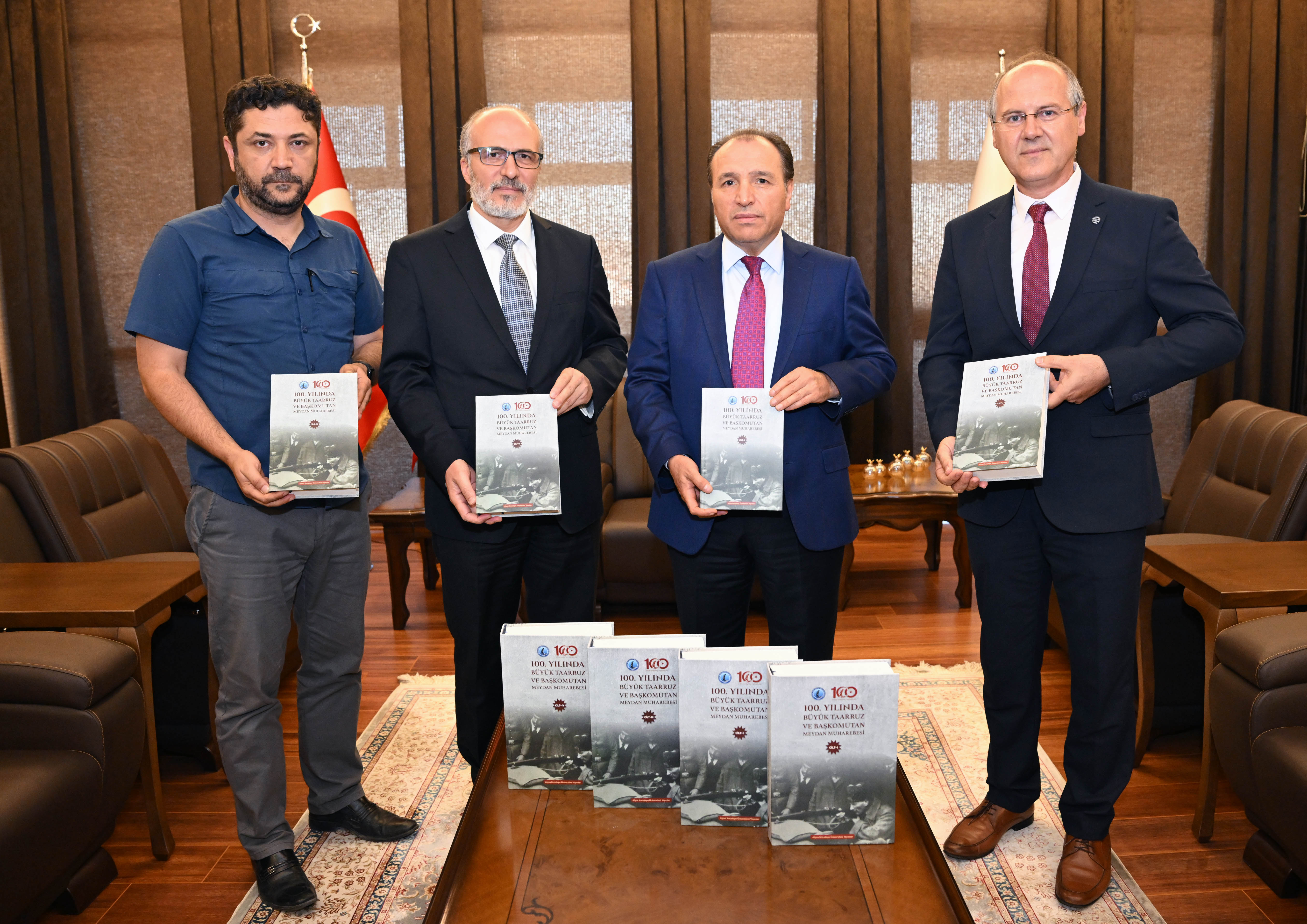 Afyon Kocatepe Üniversitesi'nde Büyük Taarruz Sempozyumu kitaplaştırıldı.