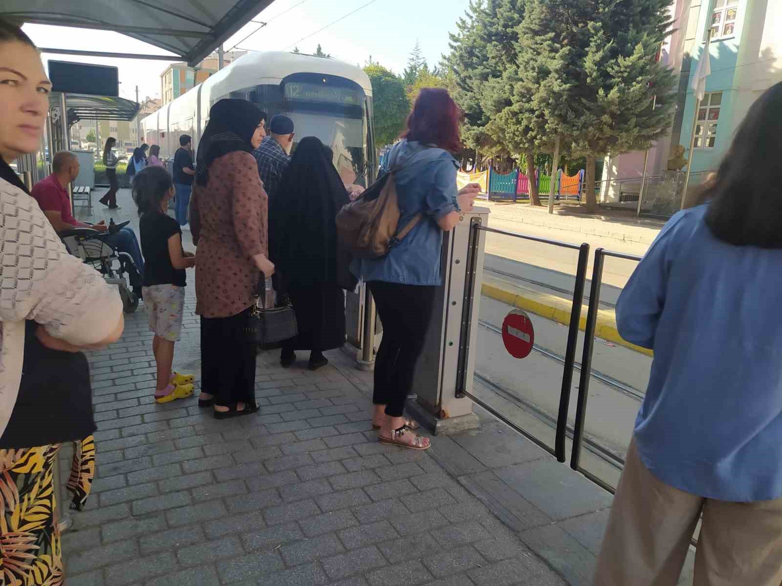 Eskişehir'de Tramvay Ring Hattı İsteyen Vatandaşlar