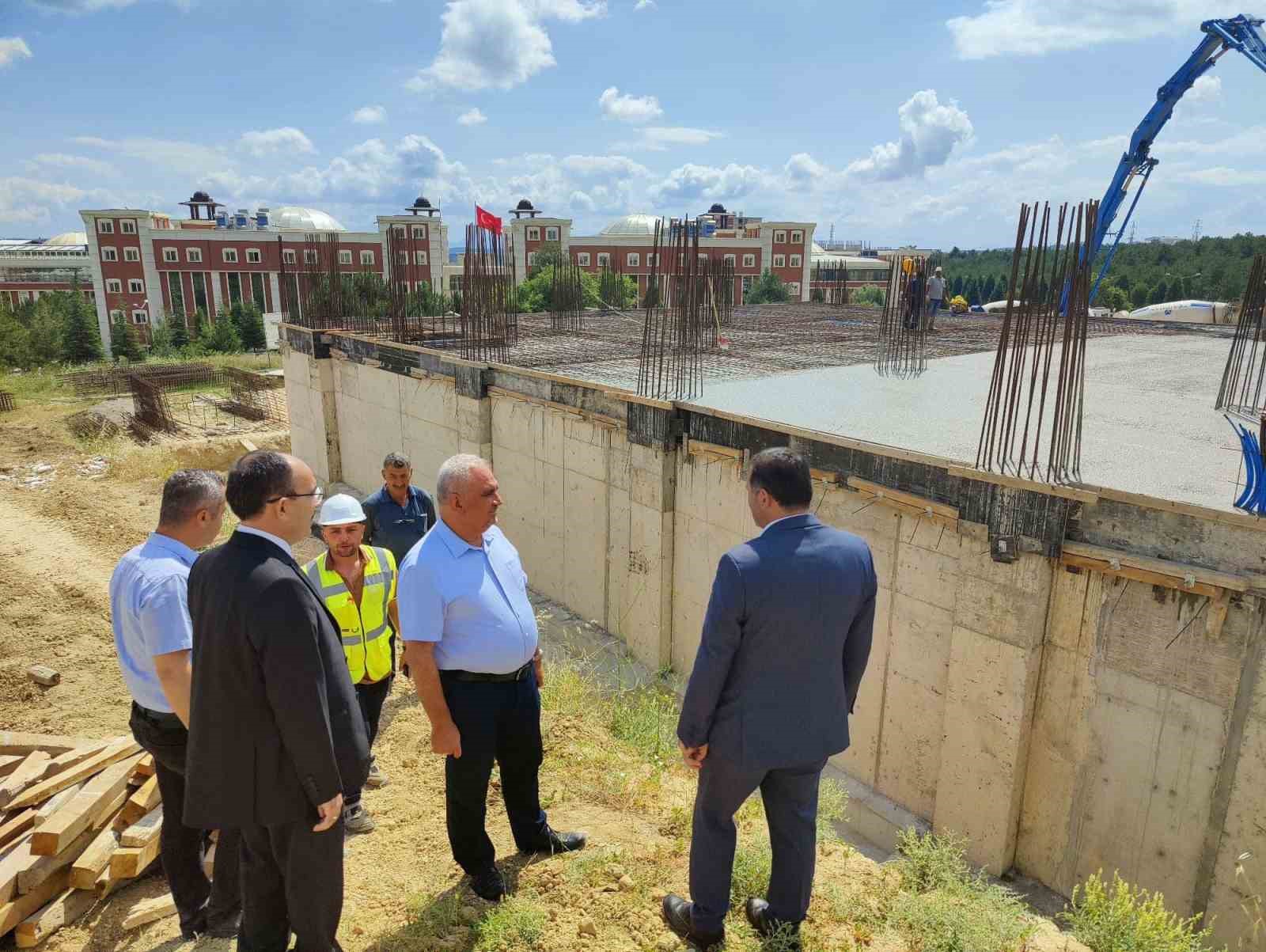 Bilecik Üniversite Camii Yapımı Hızla Devam Ediyor