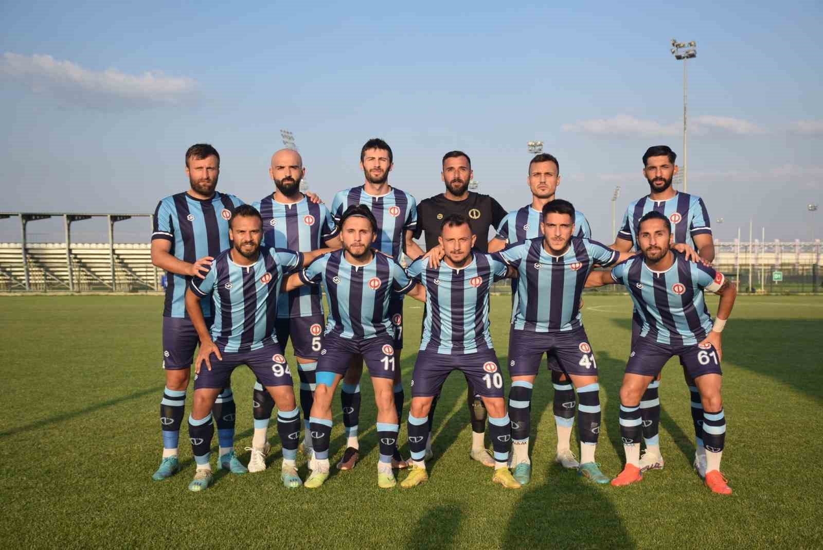 Anadolu Üniversitesi Spor Kulübü İnegölspor'a yenildi.