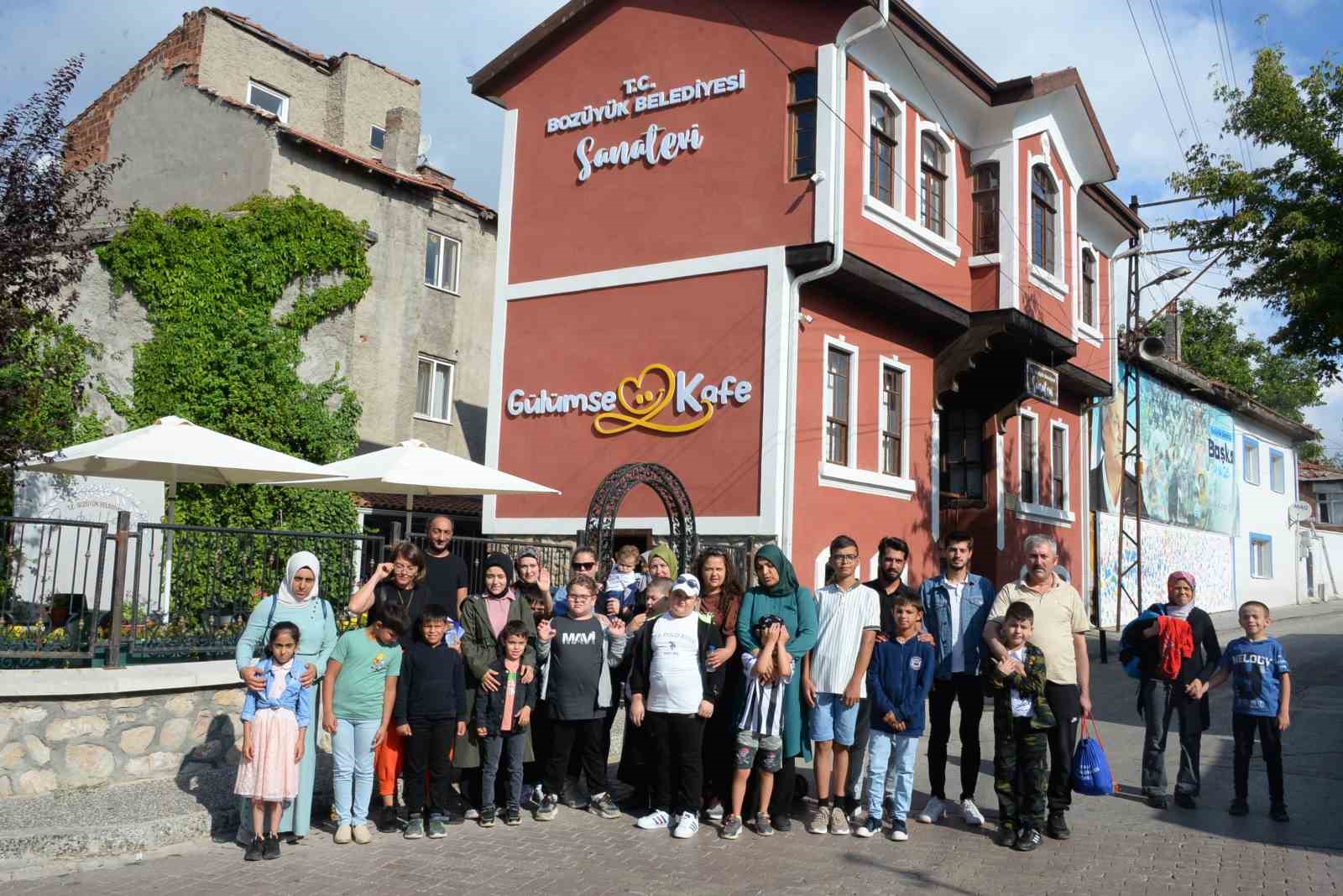 Bozüyük Belediyesi Öğrencileri Eskişehir'e Götürdü