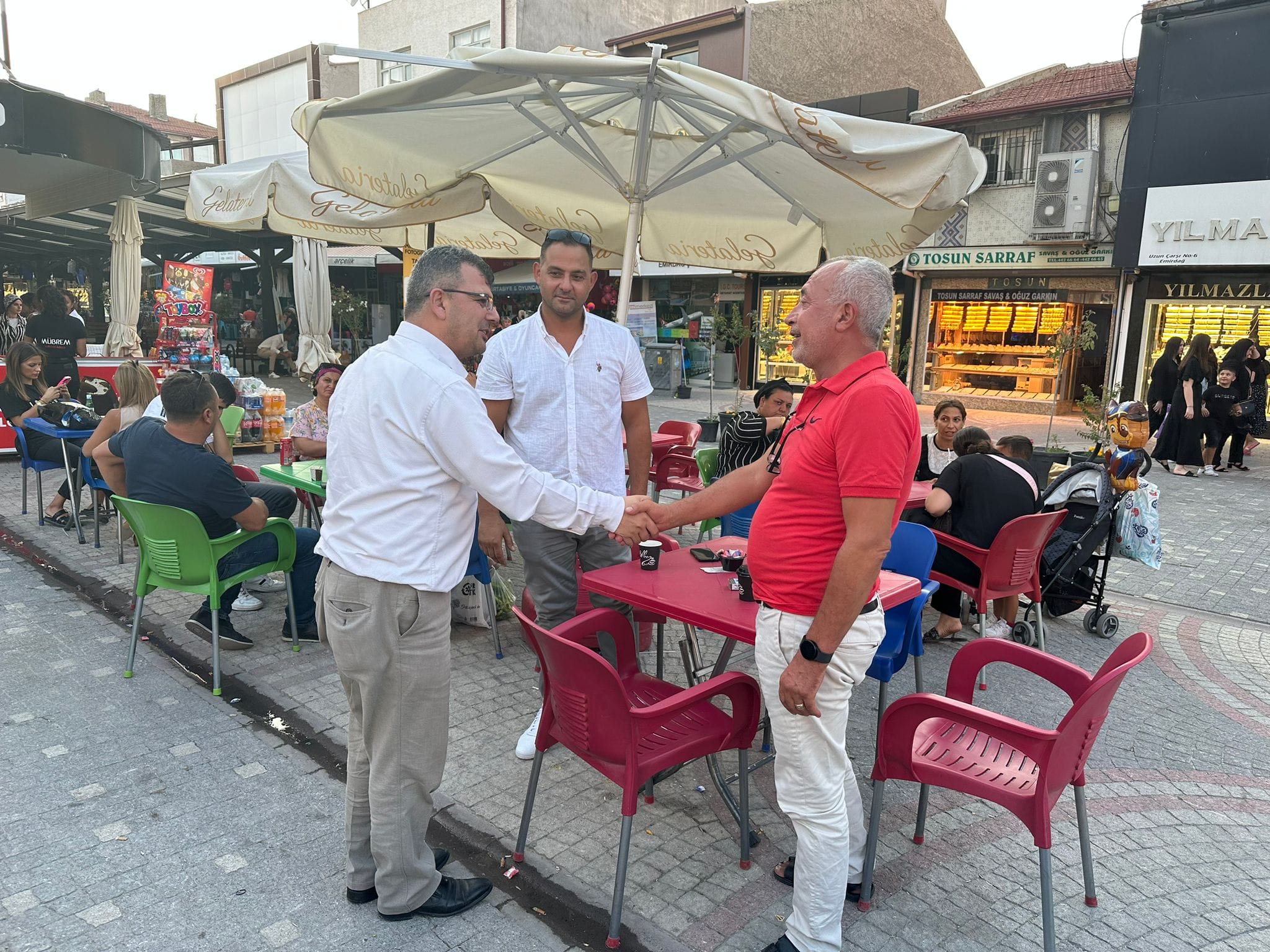 Serkan Koyuncu, Emirdağ'da Vatandaşlarla Buluştu.