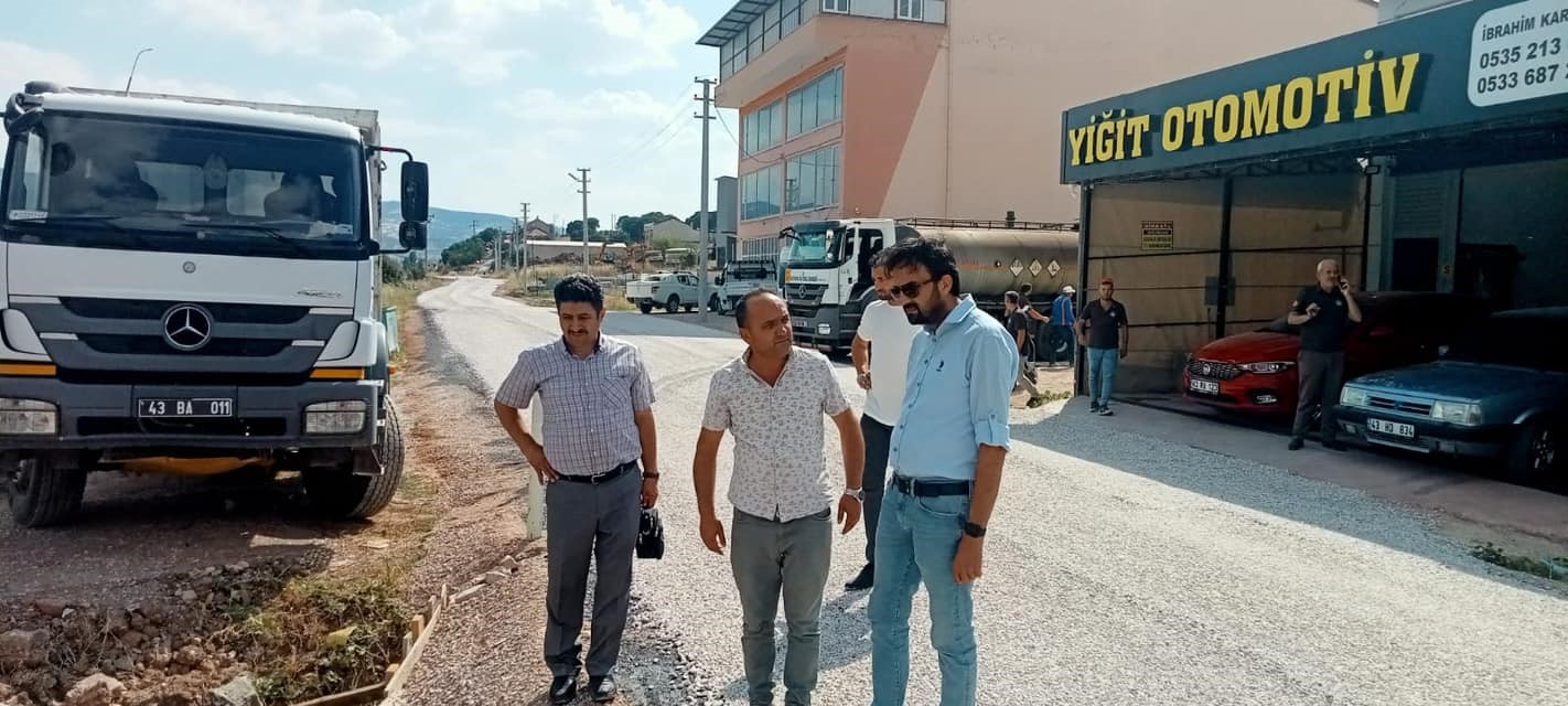 Gediz Sanayi Sitesinde Yol Çalışmaları Tamamlandı