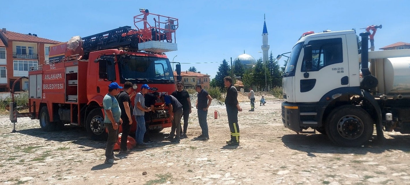 Kütahya'da Aslanapa Belediyesi personeline yangın eğitimi!