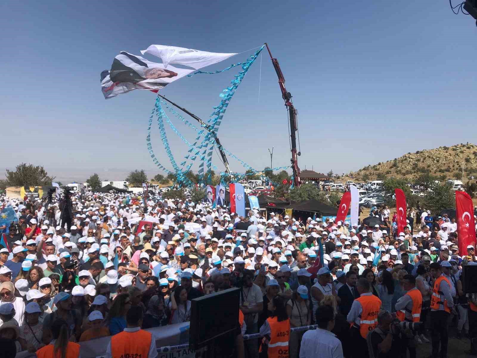 İYİ Parti yerel seçimlerde tek başına girecek