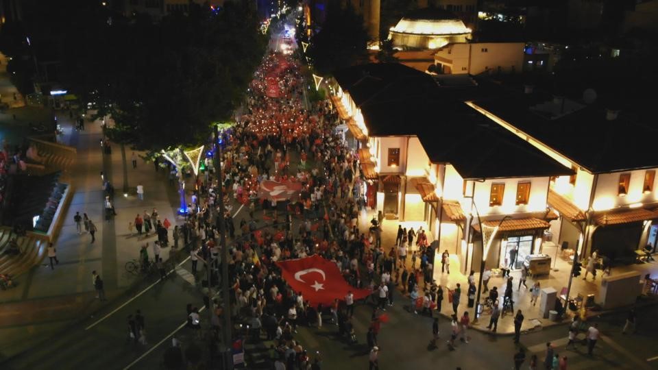 Isparta'da 101. yıl fener alayı kutlaması