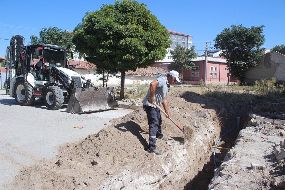 Emirdağ Belediyesi Elhan Yolunda Altyapı Çalışmalarını Tamamladı