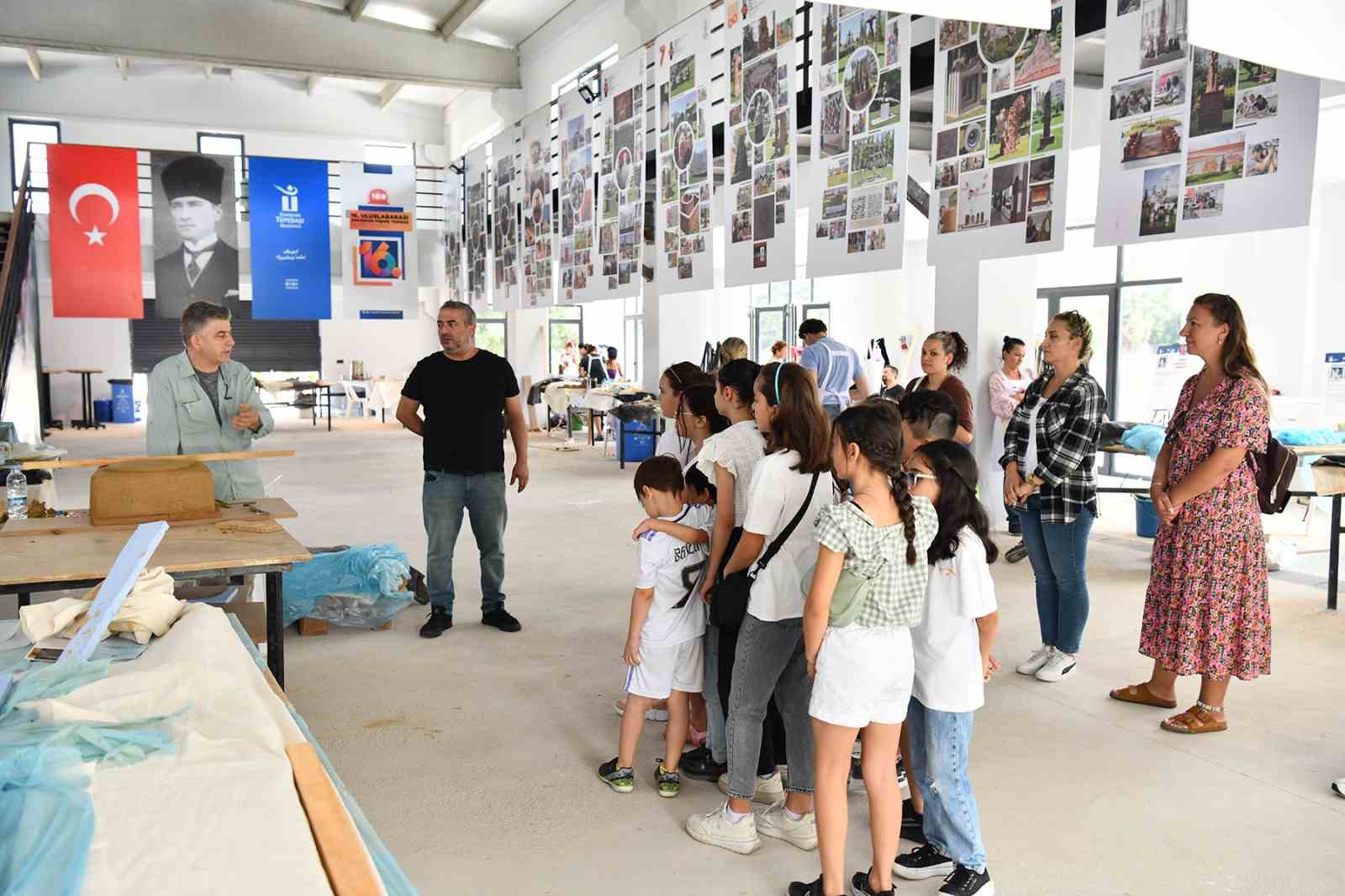 Tepebaşı Belediyesi'nin Uluslararası Eskişehir Pişmiş Toprak Sempozyumu'nda Çocuk Atölyeleri Renk Katıyor