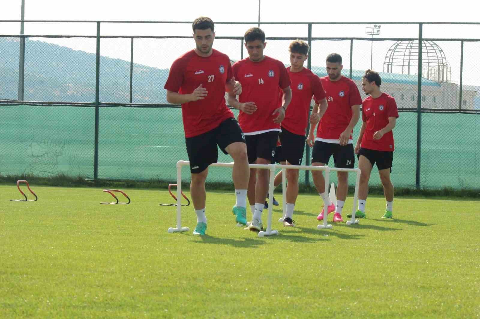 Afyonspor, Kırklarelispor maçına hazırlanıyor.