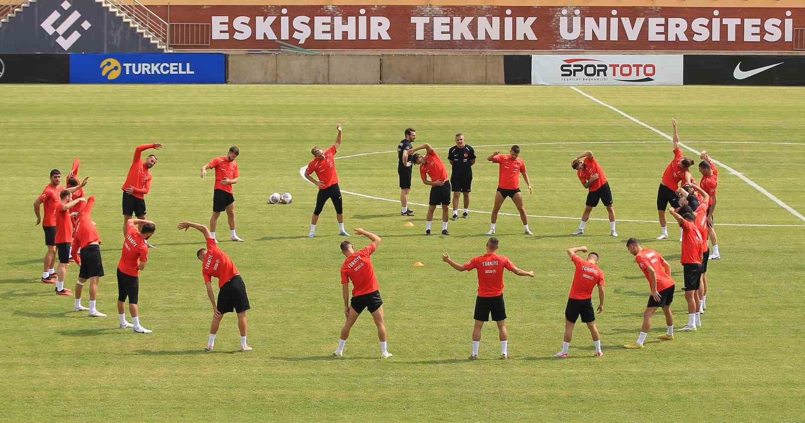 A Milli Futbol Takımı Son Hazırlıklarını Yaptı