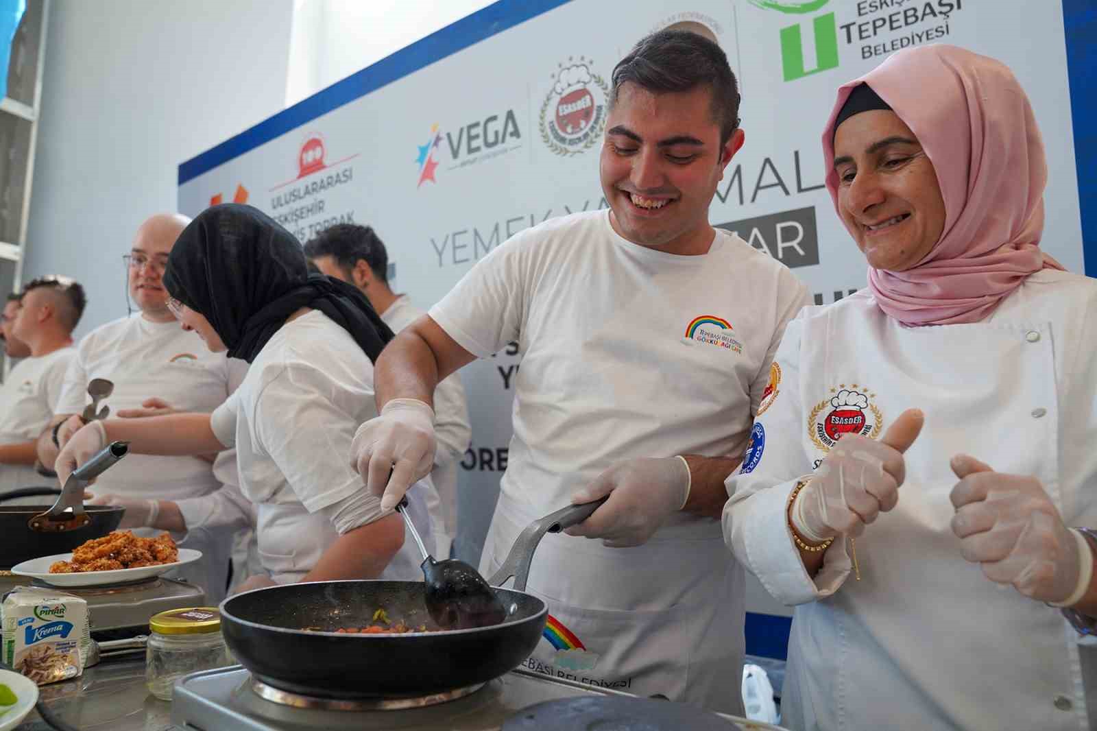 Down Sendromlu Gençler Yemek Yarışması eşsiz bir deneyim yaşattı.