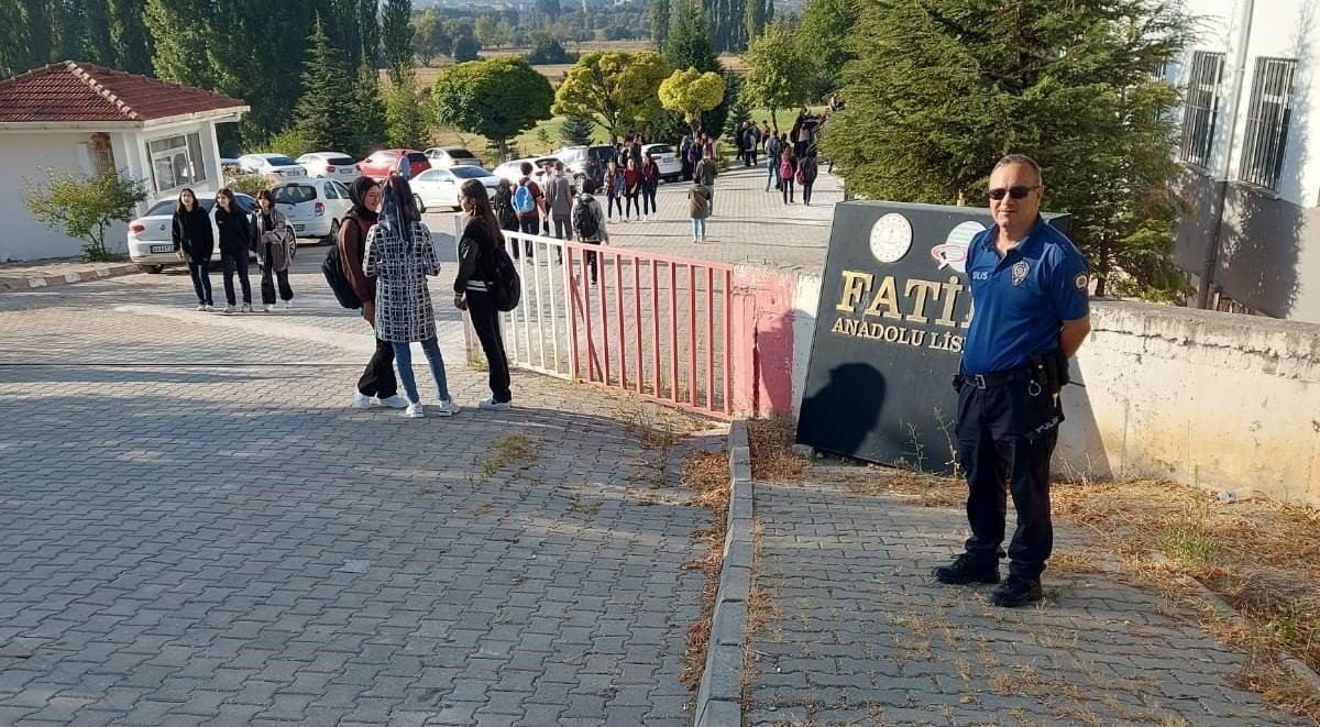 Kütahya İl Emniyeti, Çocuk ve Gençleri Koruma Denetimlerini Gerçekleştirdi