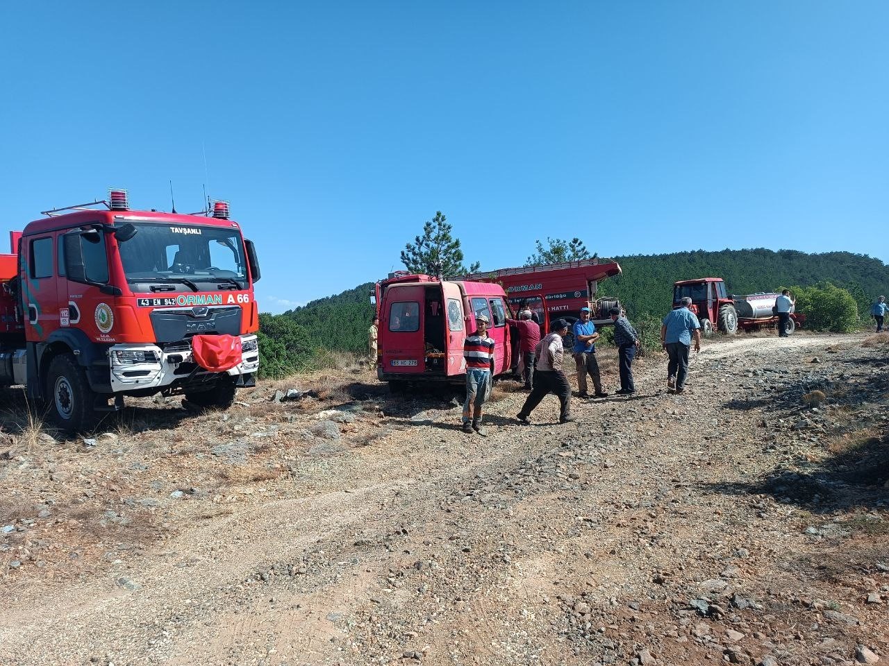 Çamalan köyündeki orman yangını kontrol altında