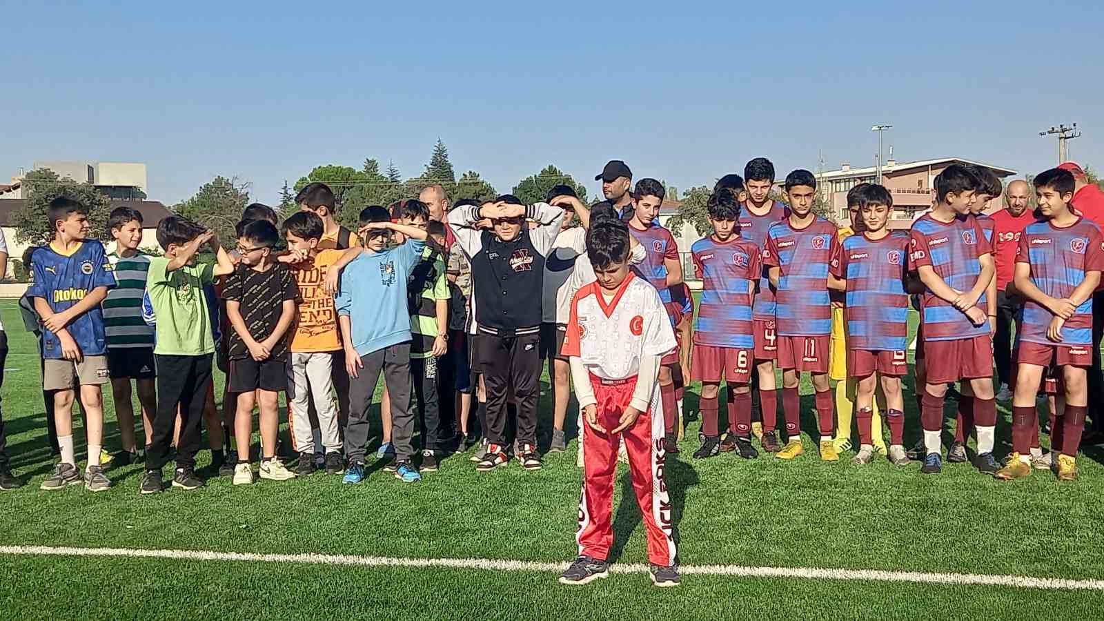 Gediz'de Amatör Futbol Ligleri Başladı