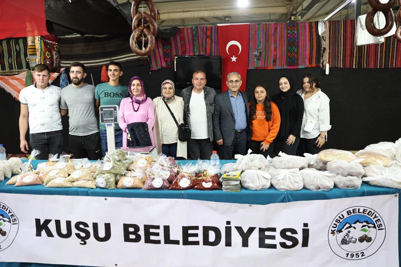 Kütahya Tanıtım Günleri İzmir'de Açıldı.