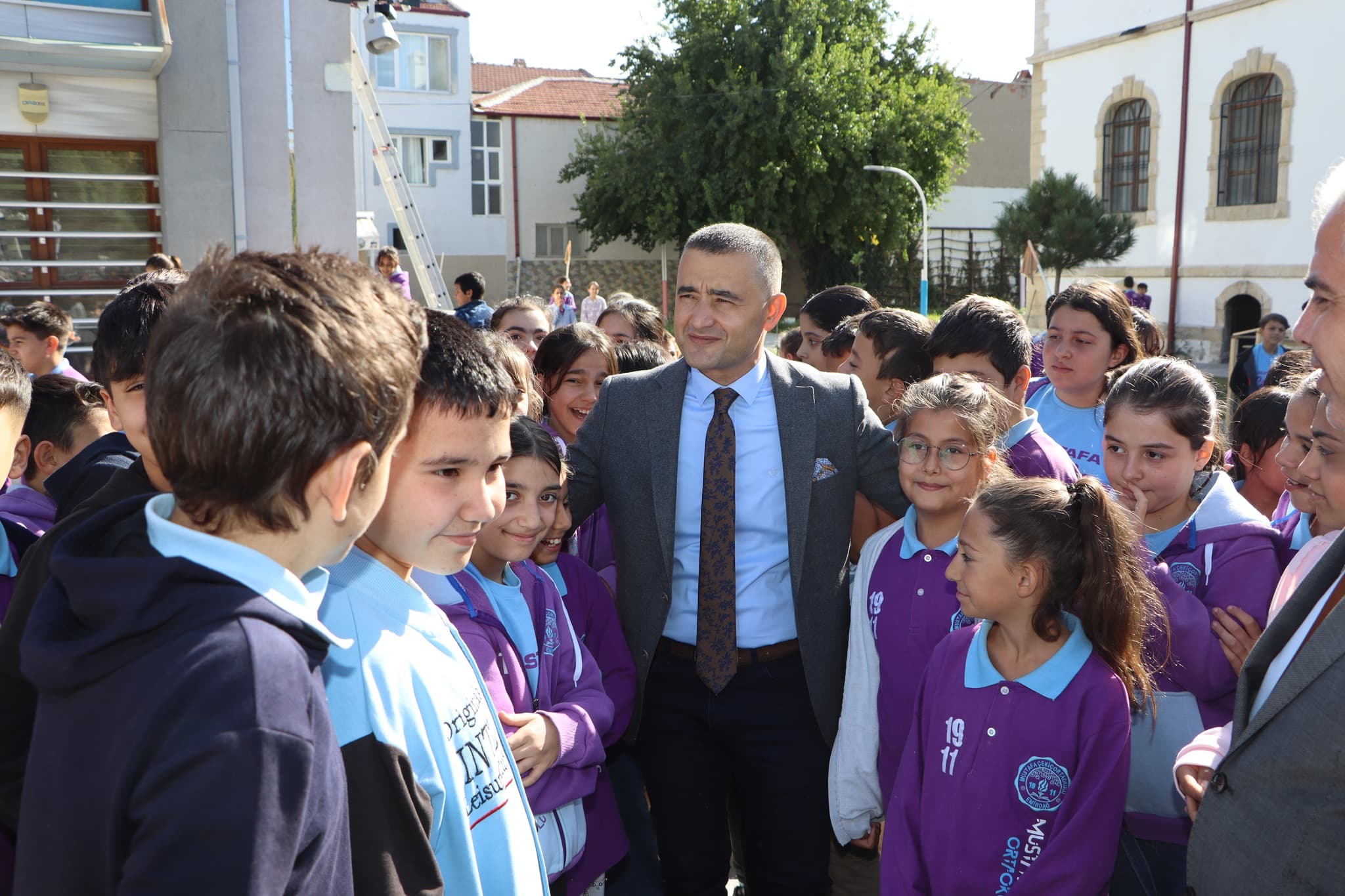 Kaymakam Bilici Mustafa Çekiç Ortaokulu'nu ziyaret etti