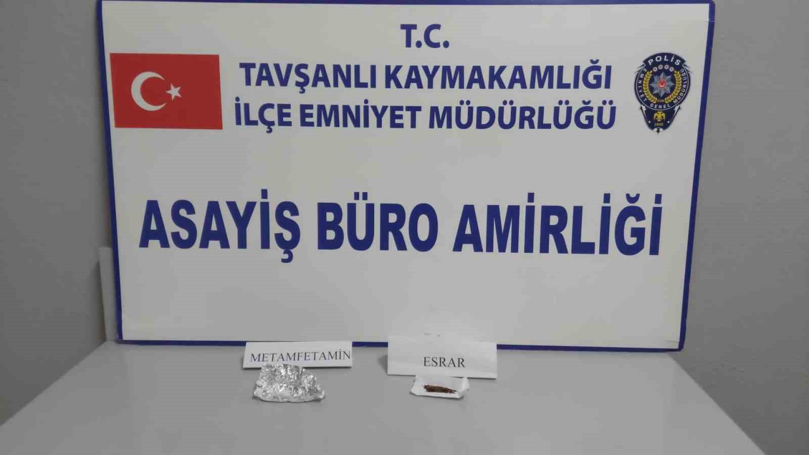 Kütahya'nın Tavşanlı ilçesinde uyuşturucu operasyonu: 8 şüpheli yakalandı