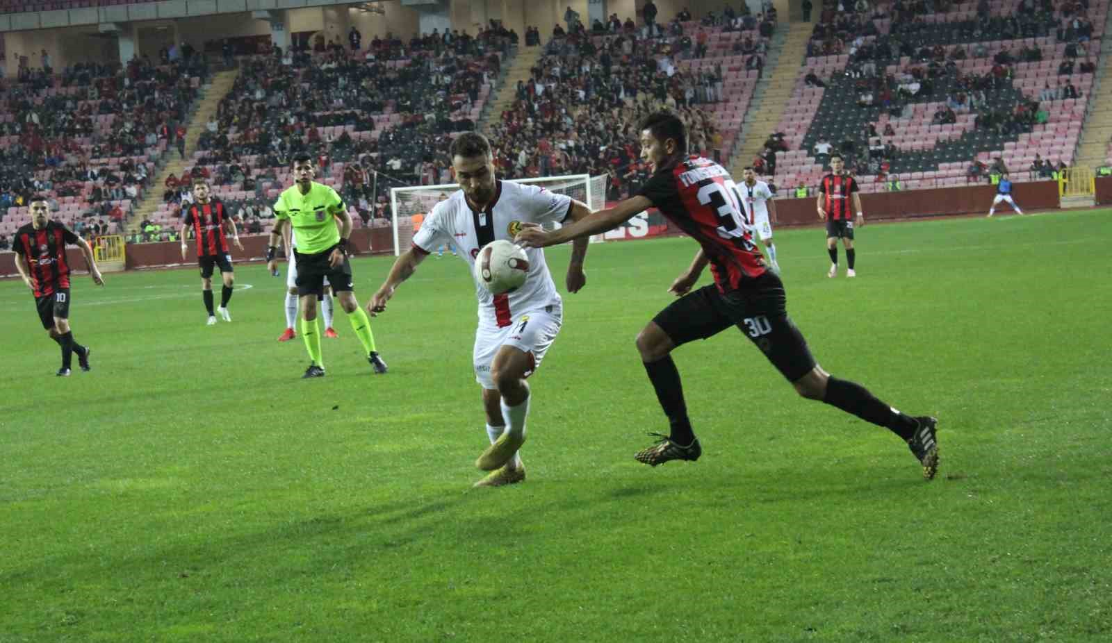 Eskişehirspor, Eskişehir Yunusemrespor'u mağlup etti!