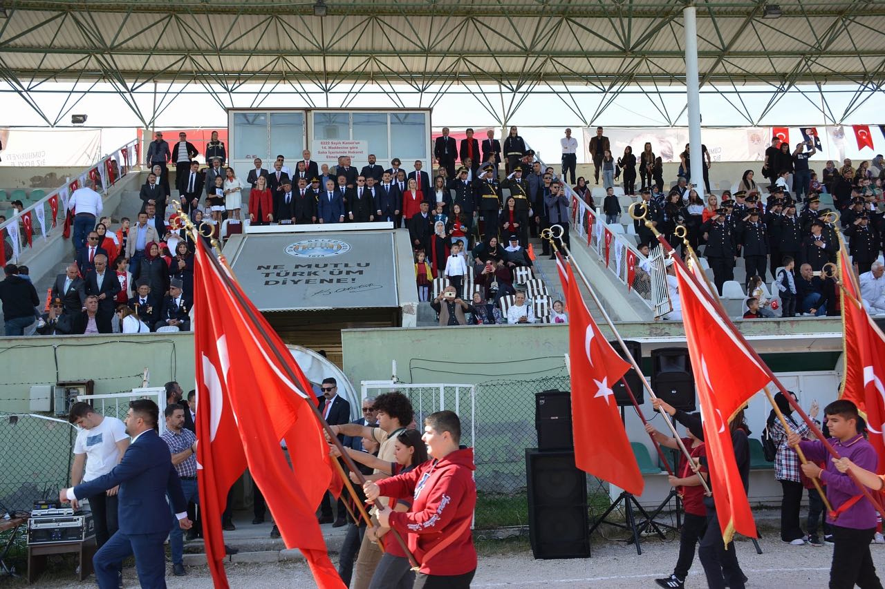 CUMHURİYETİMİZİN 100. YILI COŞKUYLA KUTLANDI