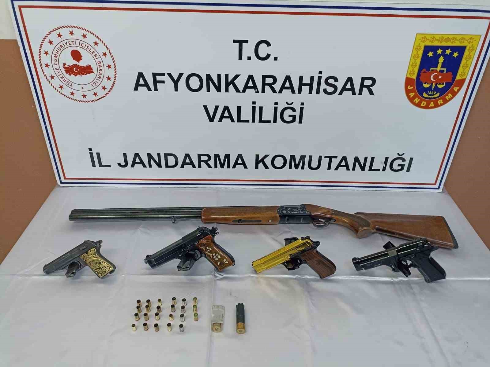 Afyonkarahisar'da nişan töreninde ateş açana 13 bin TL ceza