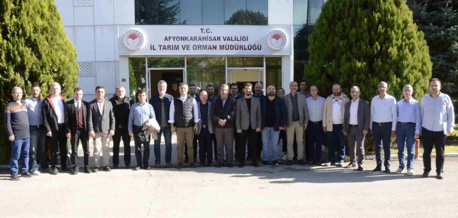 Afyonkarahisar'da Halk Elinde Küçükbaş Hayvan Islahı projesi sürüyor
