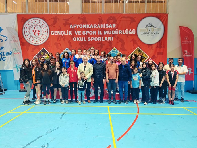 Okul Sporları Güreş Müsabakaları Sona Erdi