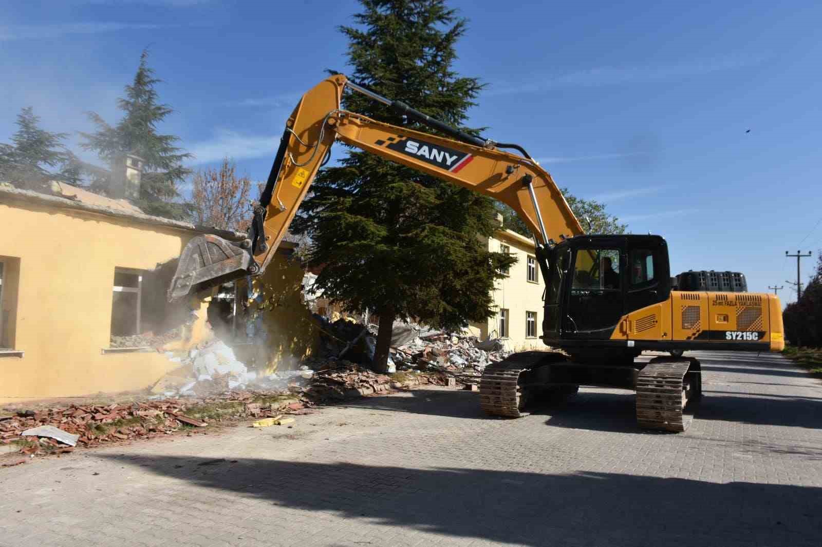 İnönü'ye Yeni Gençlik Parkı!